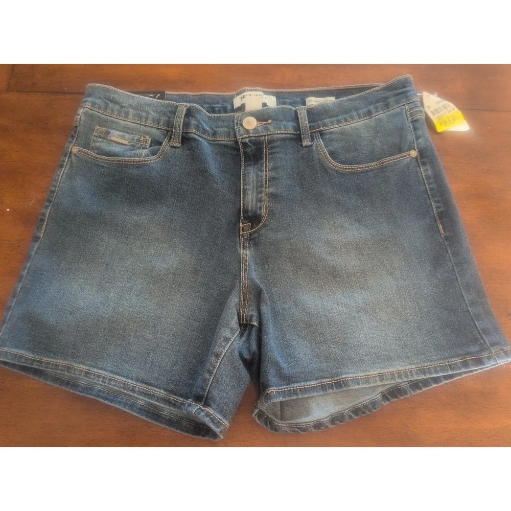 Womens Gramercy Stone Wash Denim Stretch Jean Shorts Nine West Size 8 /29 NEW